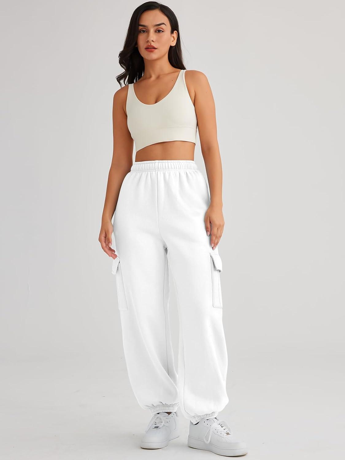 imageAUTOMET Womens Cargo Sweatpants Oversized Fleece Joggers Fall Fashion Outfits Y2k Clothes 2025 with PocketsWhite