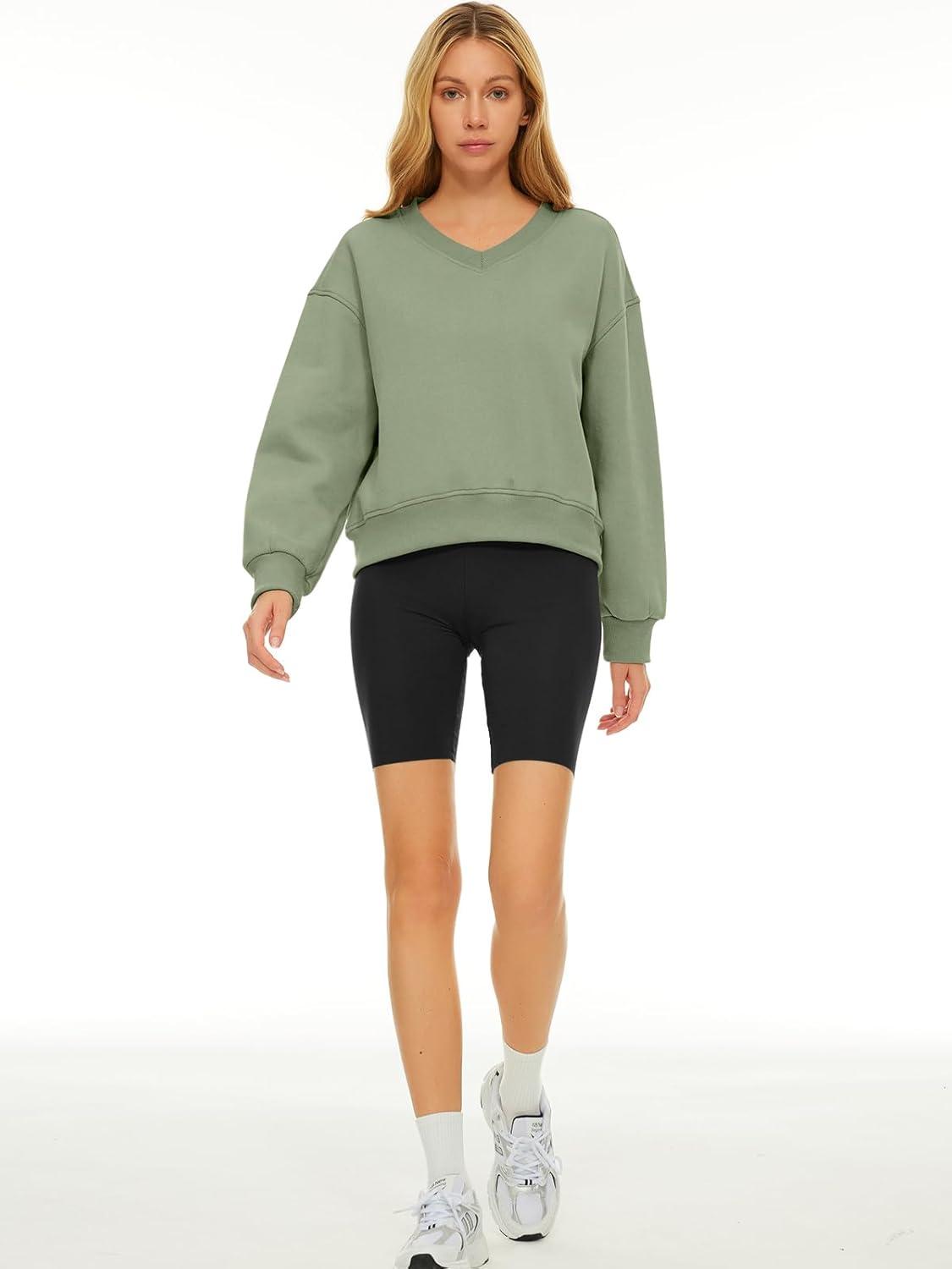 imageAUTOMET Womens Cropped Cute Sweatshirts Pullover Fleece Crop Sweaters Fall Fashion Outfits Clothes 2025Light Green