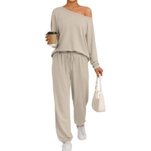 AUTOMET Womens Lounge Sets 2 Piece Matching Pajamas Travel Airport Fall Outfits Cute Pjs Off Shoulder Tops Loungewear(Beige)